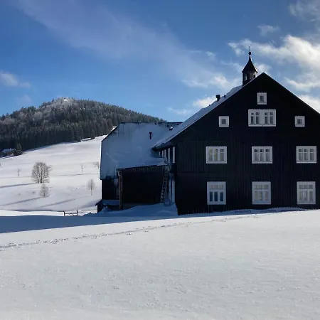 Pyramida - 3* Jizerka