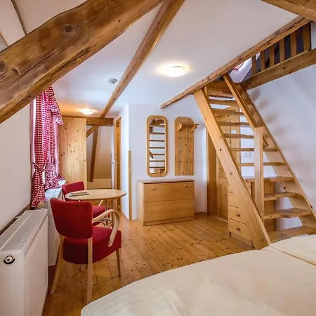 Pyramida - 3* Jizerka