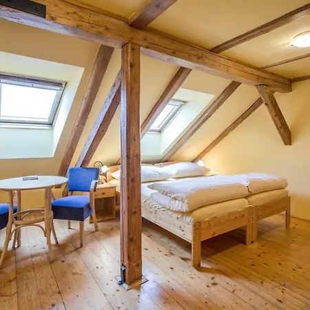 Hotel Pyramida - 3*